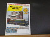 Railroad Model Craftsman Magazine 2008 December C&NW RS-3 Holiday modeling