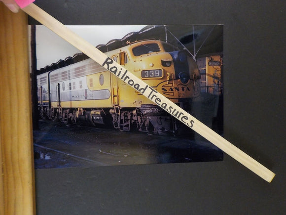 Photo Santa Fe Locomotive #339 8 X 11 Color Cleburne TX 1974
