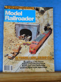 Model Railroader Magazine 1985 August Peninsula MR Club Modeling a city scene AB