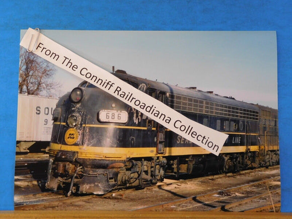 Photo SeaBoard Coast Line Locomotive #686 8X11.5 Color Spartansburg SC