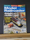 Model Railroader Magazine 2005 May Operations Make realistic trees Gator board c