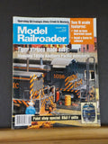 Model Railroader Magazine 1995 August Tiger stripes made easy B&O F units Paint
