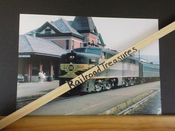 Photo Erie Locomotive #862 PA-3 Port Jarvis NJ 1965    8 X 11.5 Color
