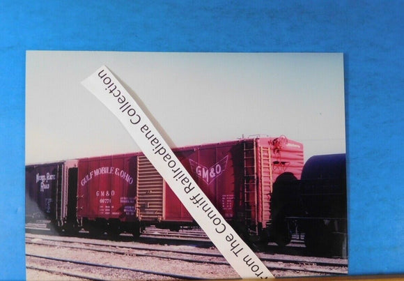 Photo Gulf Mobile & Ohio Box Car #66774 8X11 Color GM&O
