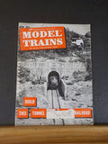 Model Trains 1961 March Build this tunnel Coaling up One span trestle
