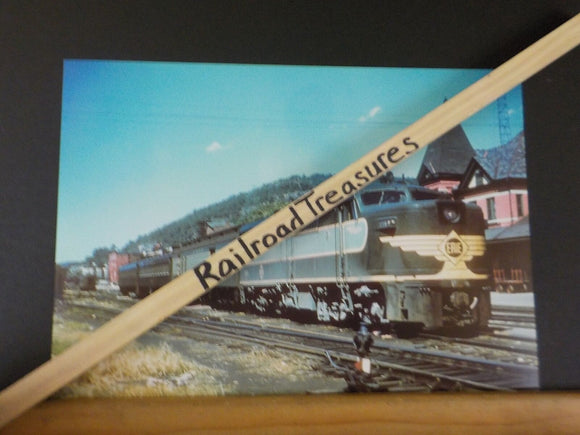 Photo Erie Locomotive #859 PA-2 Port Jarvis NJ 1959   8 X 11.5 Color