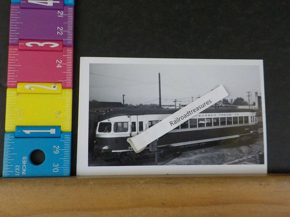 Photo Philadelphia Suburban Transportation #203   4.5 x 2.75 Car Yard B&W