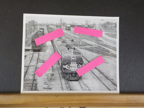 Photo Santa Fe Locomotive #47C TX Chief Temple 1965  8 X 10 B&W