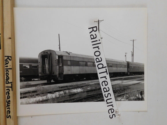 Photo Missouri Pacific Passenger Car #562 8 X 10 Color St Louis MO 1971 MP