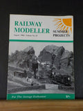 Railway Modeller 1962 August V13 #142 Summer Projects Painting & Modifiying the