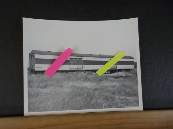 Photo Erie Lackawanna Baggage Car #489010  Hammond IN 1970  EX-EL car 8 x 10 B&W