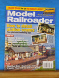 Model Railroader Magazine 2009 October How to detail station scenes Monitor trai