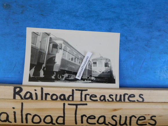 Photo Philadelphia Suburban Transportation #71 Center Door 4.5 x 2.75 B&W