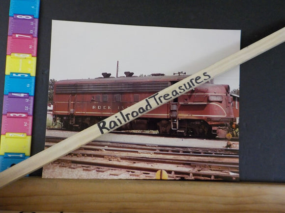 Photo Rock Island Railroad Locomotive #100 8 X 10 Color Memphis TN 1970