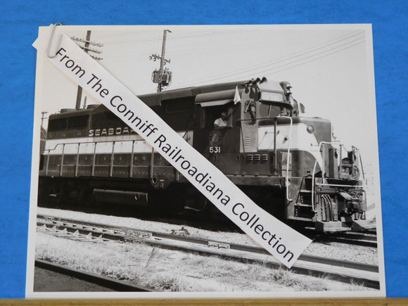 Photo Seaboard Coast Line Locomotive #531 8X10 B&W Raleigh NC 1966