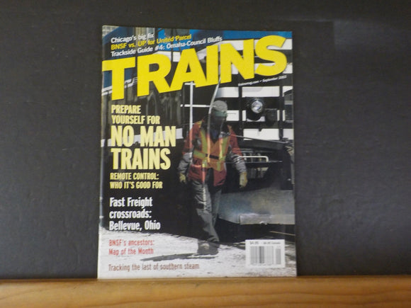 Trains Magazine 2003 September No Man Trains Bellevue OH Fast freight crossroads