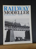 Railway Modeller 1968 May V19 #211 Lichenberg line Shed scheme LMS Coaches