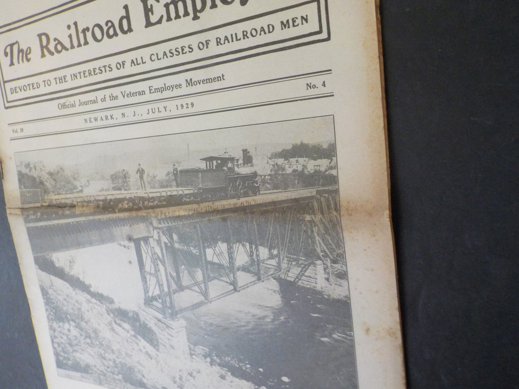 Railroad Employee, The 1929 July V39 #4 Out of the Railroad past ...