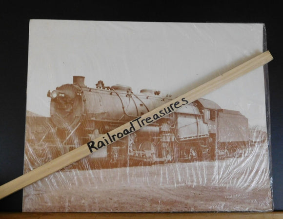 Photo Reading Railroad Locomotive #1745   14 X 11 inches