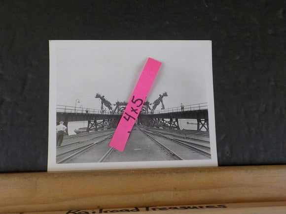 Photo Pennsylvania Railroad Coal Dumper 4X5 Black & White Philadelphia PA 1949