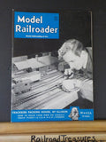 Model Railroader Magazine 1950 May Trackside packing house HO Signals