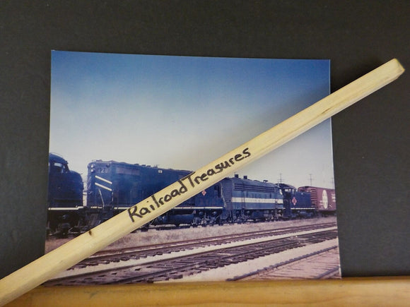 Photo Texas & Pacific Railway Locomotive #128 8 x 10 color MP Fort Worth TX