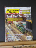 Railroad Model Craftsman Magazine 2022 June East Bluff TErminal