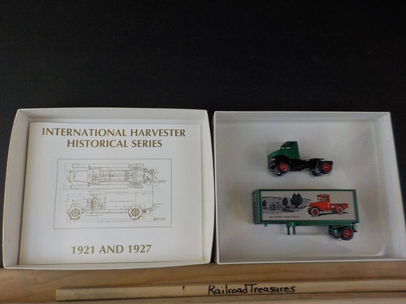 Winross International Historical Series Tractor Trailer  1921 and 1927