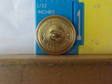 Button Frisco Waterbury one button Gold in color large