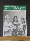 Penn Central Post Employee Magazine 1975 September-October Shippers sent bouquet