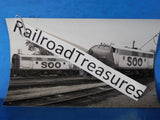 Photo Soo Line Locomotive #204-A 214-A 8x5 B&W Stevens Point Wisc 1972 B&W