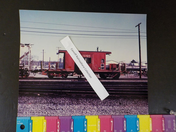 Photo Missouri Pacific Caboose #13769  8 X 10 Color Little Rock Ark 1988