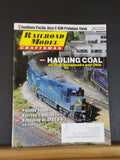 Railroad Model Craftsman Magazine 2016 March Hauling Coal
