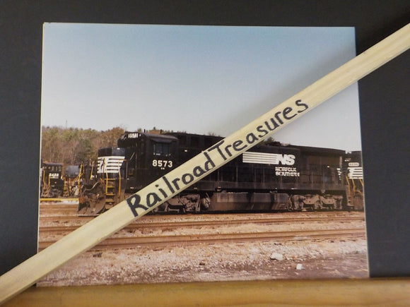 Photo Norfolk Southern Locomotive #8573 Birmingham AL 1992   8 X 10 Color