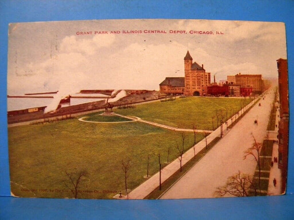 Postcard Grant Park and Illinois Central Depot, Chicago, Ill. Postmarked 1909