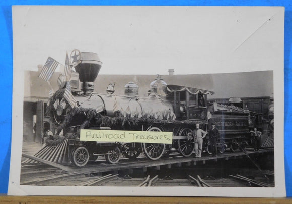 Photo Northern Pacific Locomotive #405 4th of July in the late eighties 5 X 7
