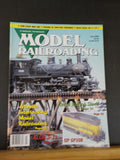 Model Railroading 2004 July Corn syrup tank cars NP F7 & F9 UP GP30B