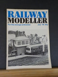 Railway Modeller 1976 July V27 #309 Edgeworth A trip round the harbour