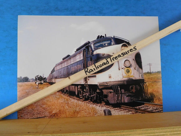 Photo Southern Railroad Locomotive #6912 8 X 11.5 Color Birmingham AL 1970
