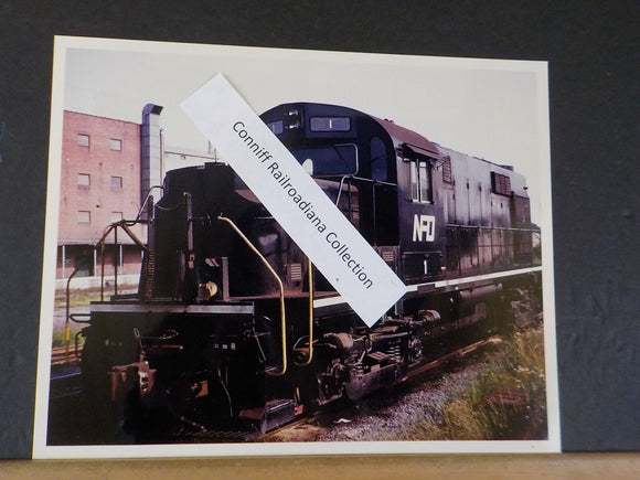 Photo Norfolk Franklin & Danville Locomotive #1 Norfolk VA 1976   8 X 10 Color