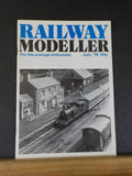 Railway Modeller 1979 July 1979 V30 #345 Bishops Lidstock Building your own coac