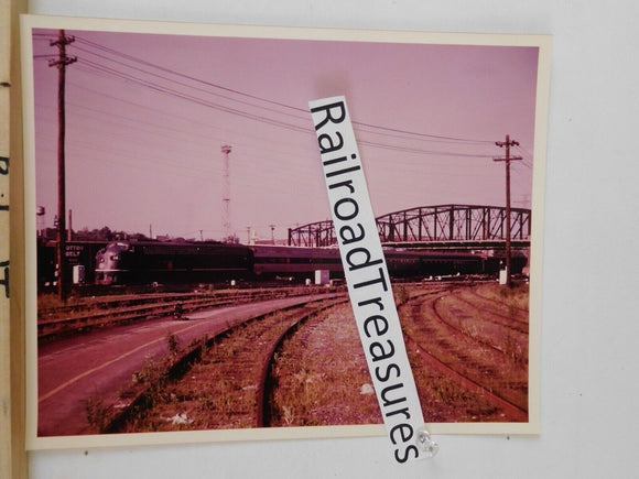 Photo Missouri Pacific Locomotive #38 8 x 10 color MP St Louis MO 5/26/1970