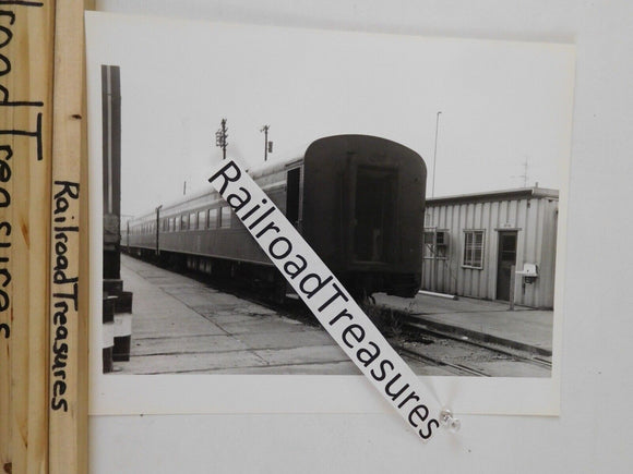 Photo Missouri Pacific Passenger Car #468 8 X 10 B&W St Louis MO 1971