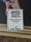 JLE Models 1920 International Truck Bank The English Pub 1/25 scale