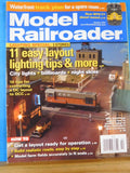 Model Railroader Magazine 2012 October Lighting tips Realistic roads Farm fields