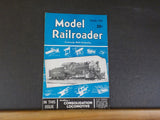 Model Railroader Magazine 1945 October Build consolidation Locomotive   3 hole p