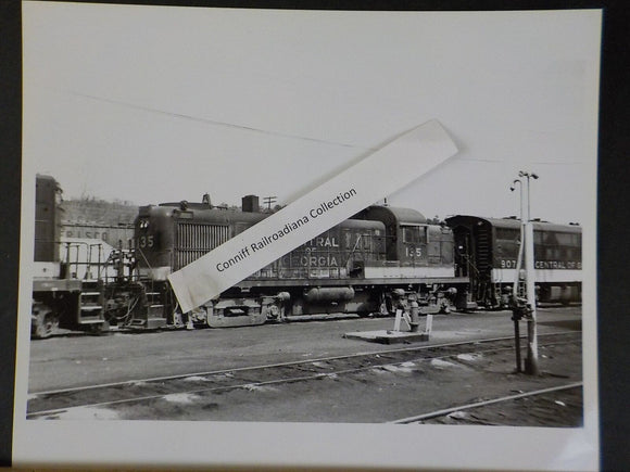 Photo Central of Georgia Railroad Locomotive #135 Birmingham Ala 1965 8X10 B&W
