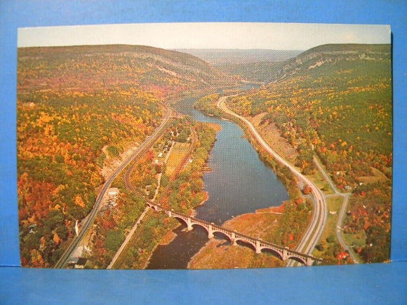 Postcard Airview of Delaware Water Gap Lackawanna Erie Bridge