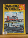 Railroad Modeler 1977 January  Cattle pens History of stm locs  Split cover edge