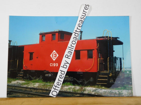 PHOTO Erie Railroad Caboose #C199 8x12